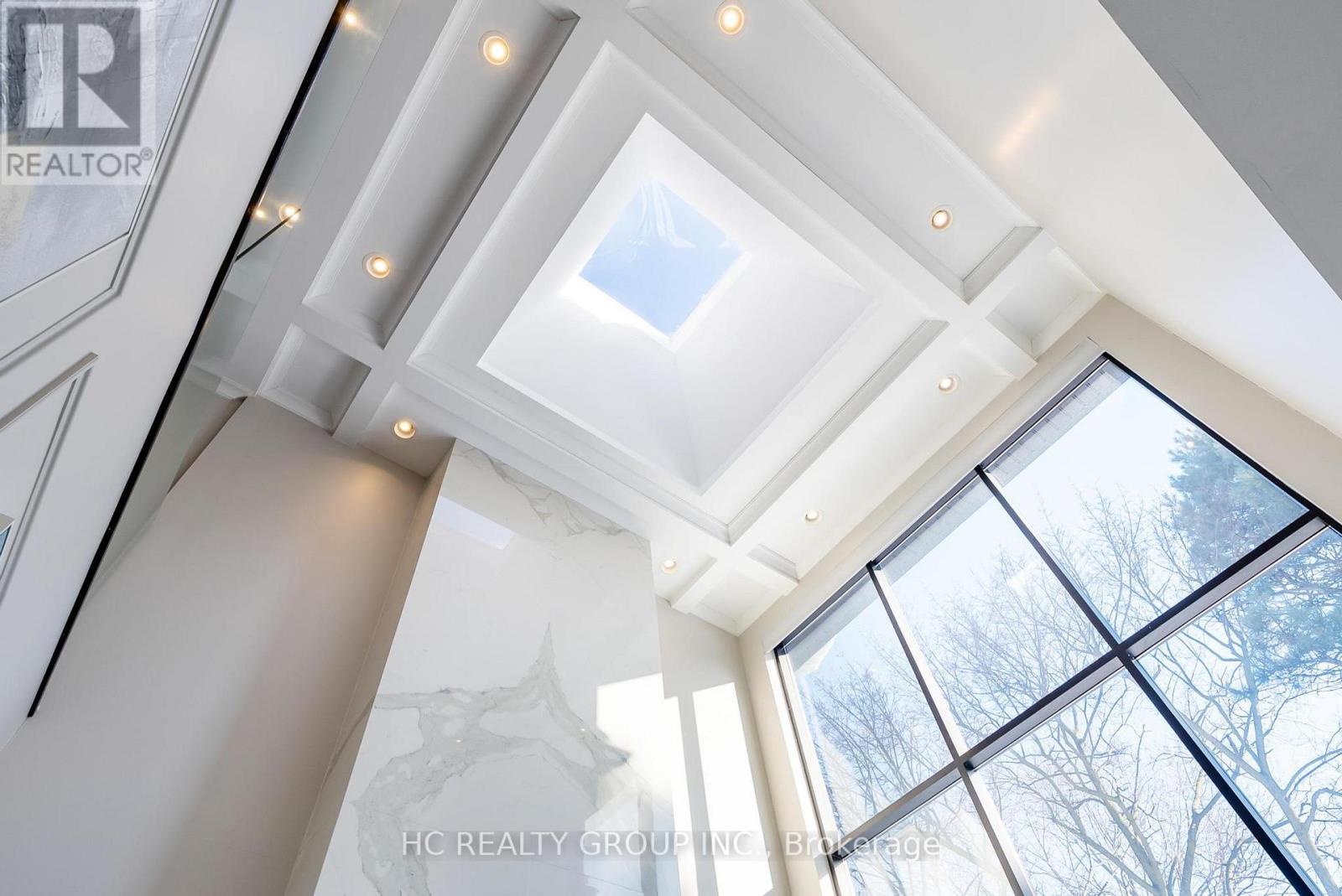 11 Chipstead Road, Toronto (banbury-don Mills), Ontario