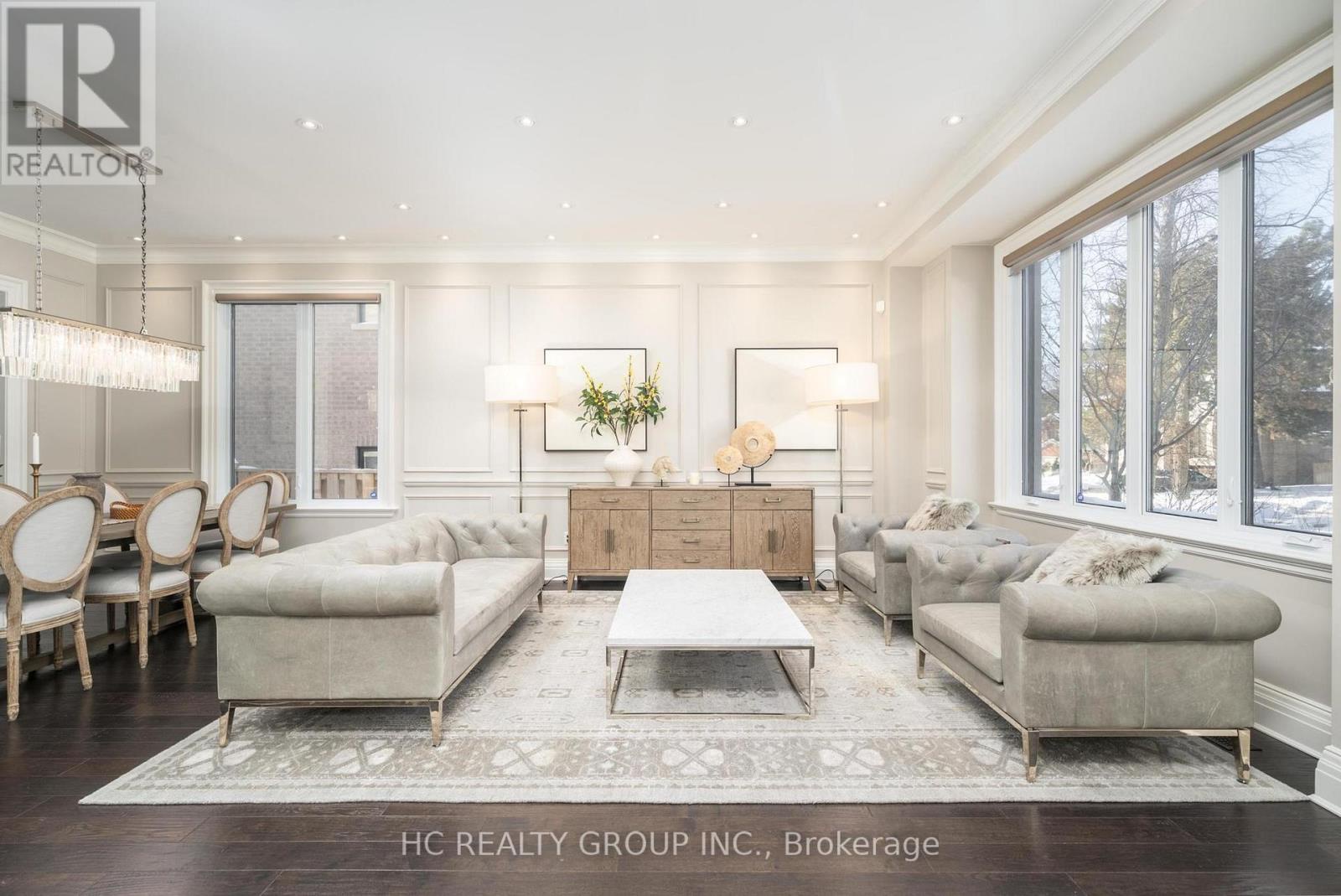 11 Chipstead Road, Toronto (banbury-don Mills), Ontario