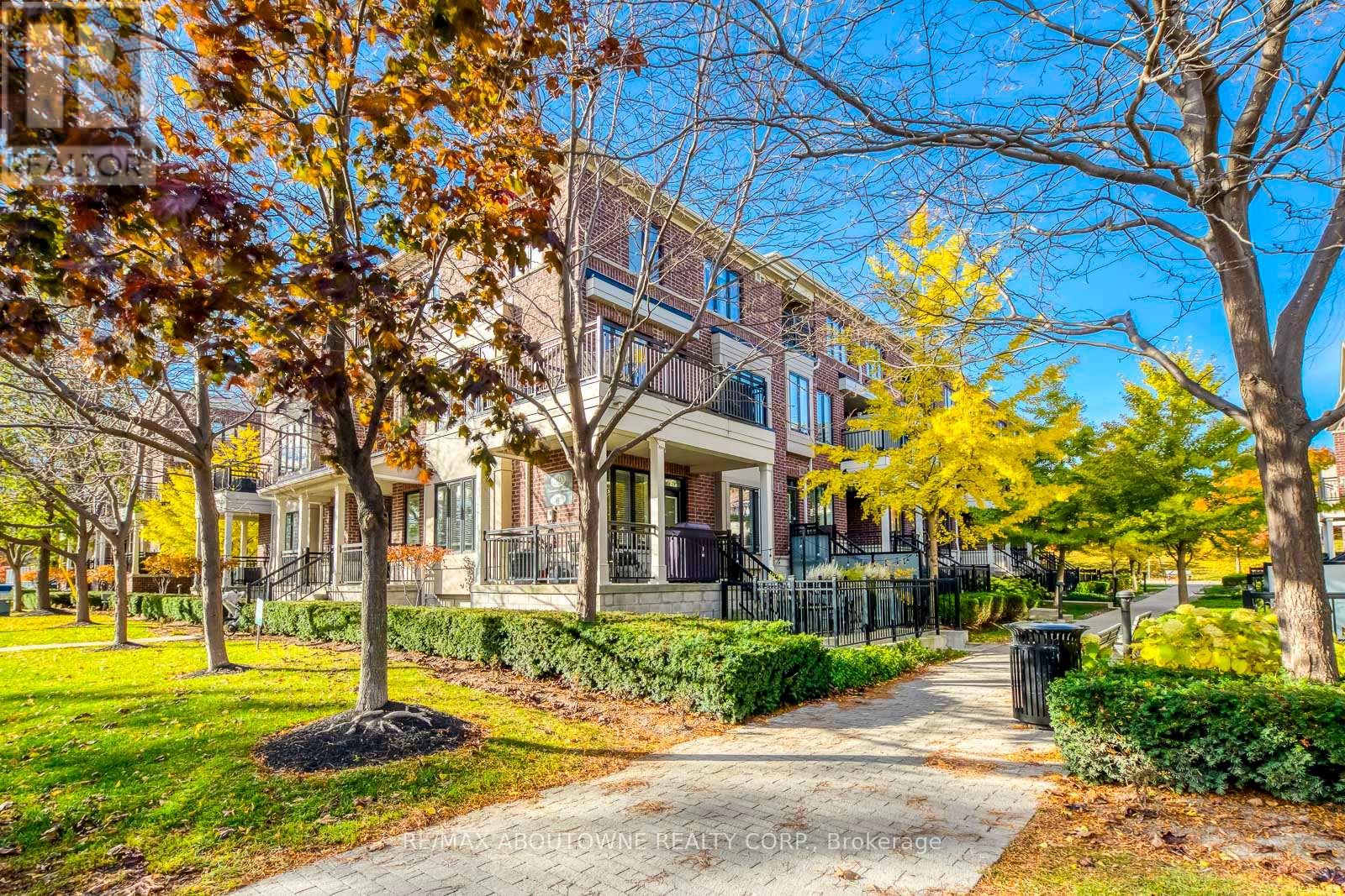 107 - 40 Carnation Avenue, Toronto (long Branch), Ontario