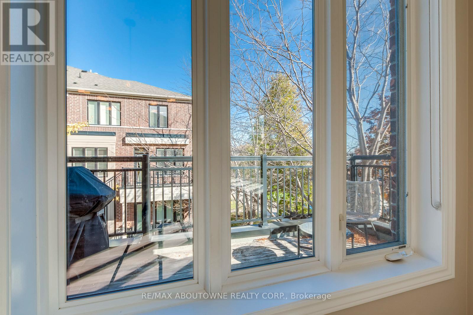 107 - 40 Carnation Avenue, Toronto (long Branch), Ontario