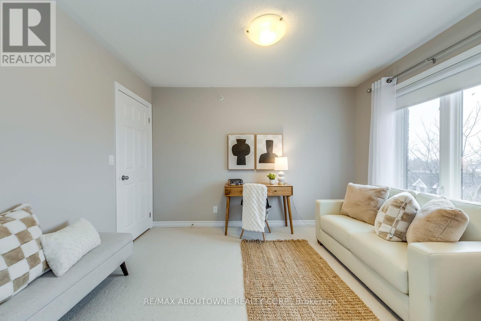 107 - 40 Carnation Avenue, Toronto (long Branch), Ontario