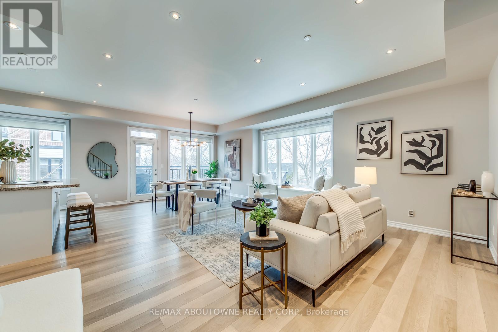 107 - 40 Carnation Avenue, Toronto (long Branch), Ontario