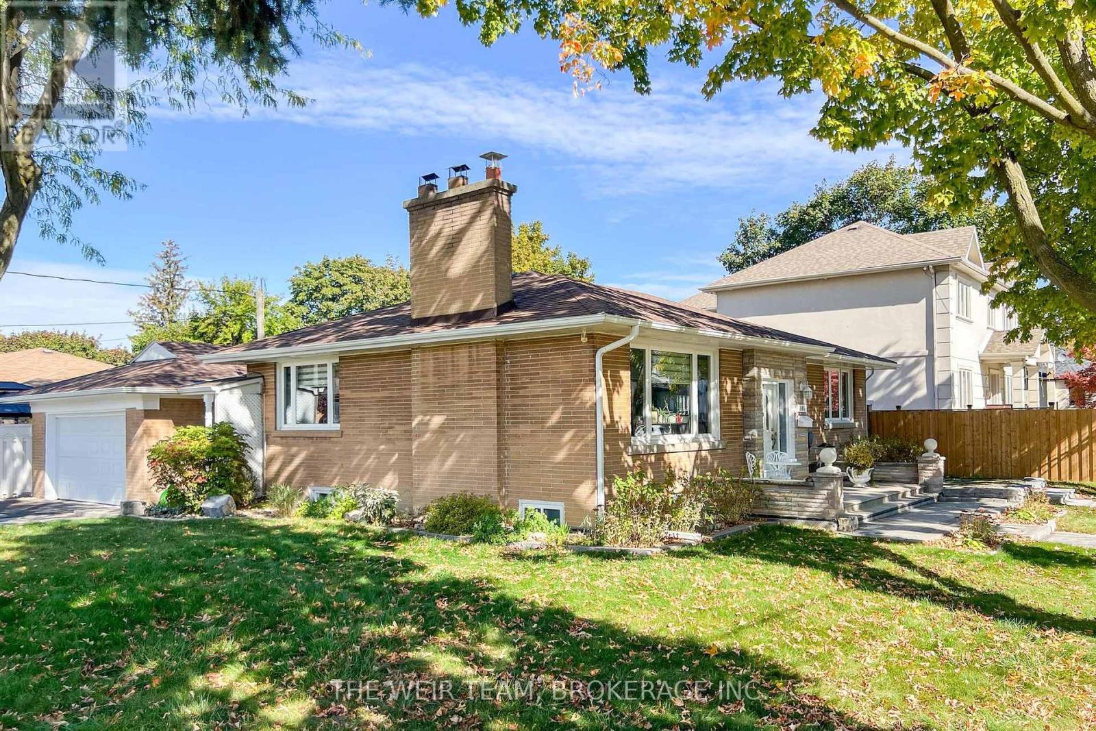 146 Queenslea Avenue, Toronto (humberlea-pelmo Park), Ontario