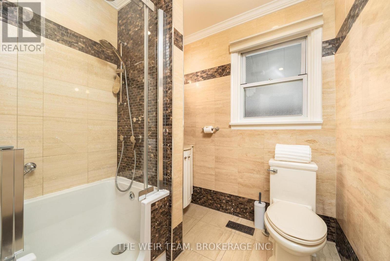 146 Queenslea Avenue, Toronto (humberlea-pelmo Park), Ontario