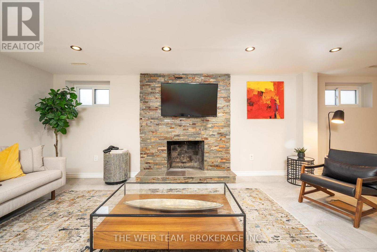 146 Queenslea Avenue, Toronto (humberlea-pelmo Park), Ontario