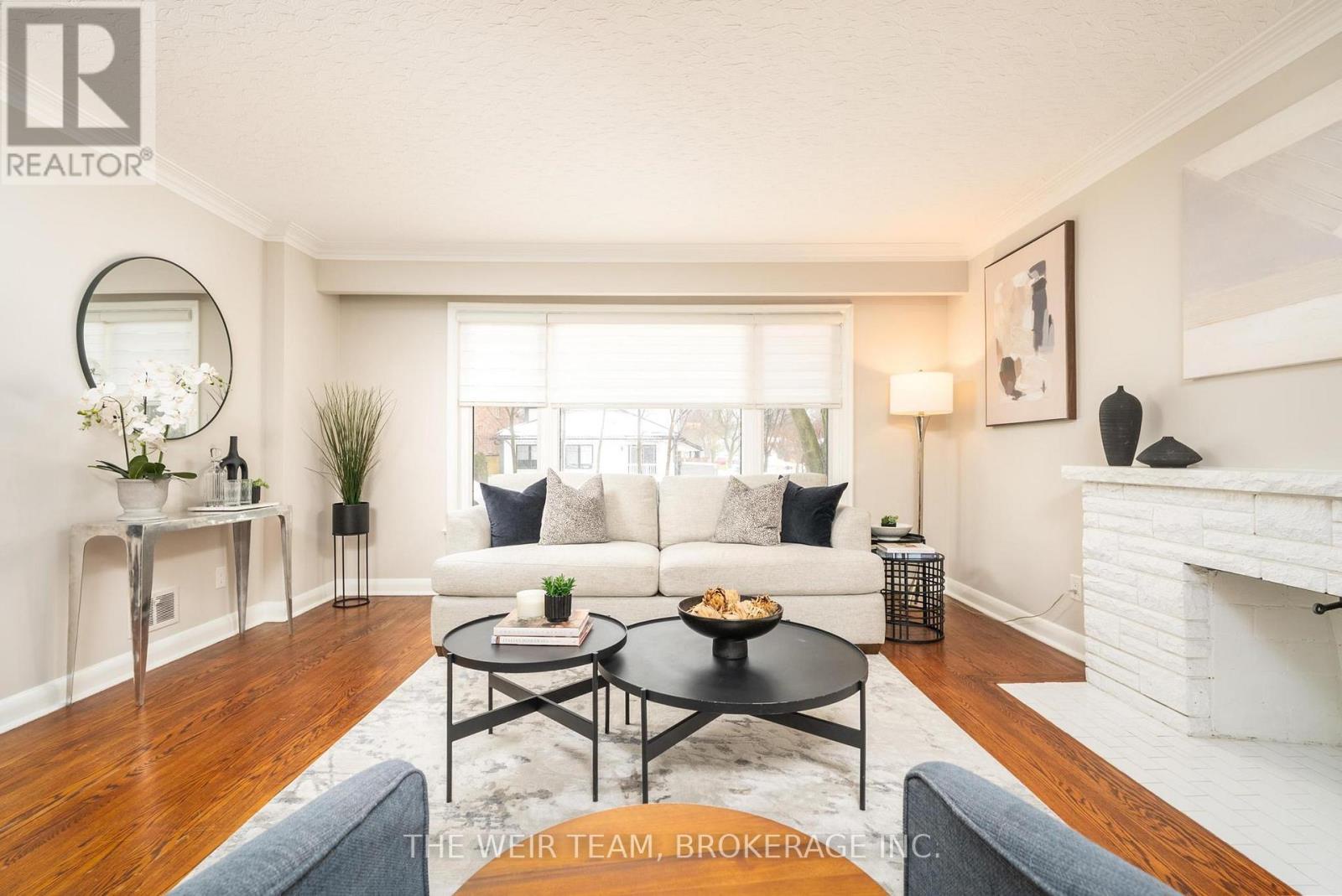 146 Queenslea Avenue, Toronto (humberlea-pelmo Park), Ontario