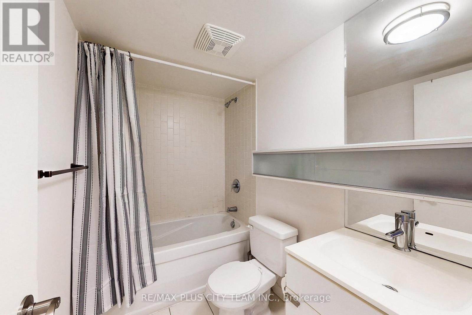 308 - 111 Elizabeth Street, Toronto (bay Street Corridor), Ontario