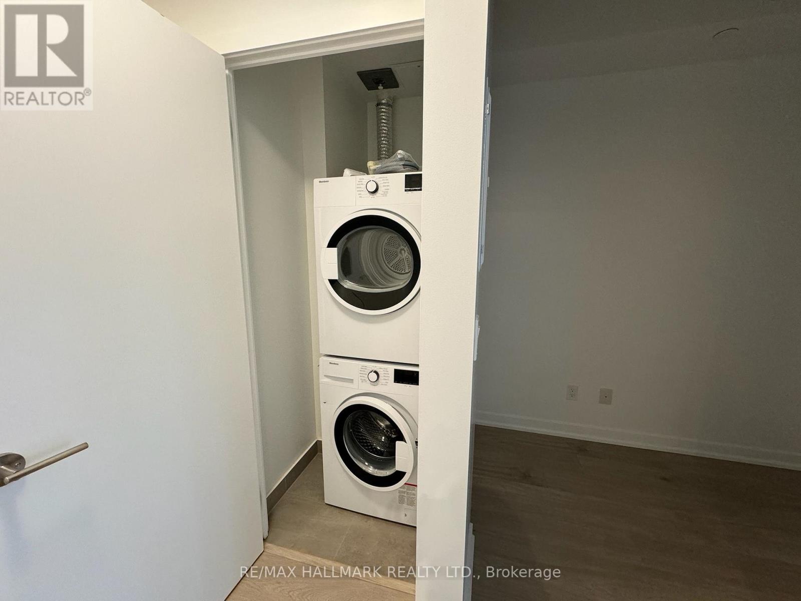 1610 - 38 Forest Manor Road, Toronto (henry Farm), Ontario