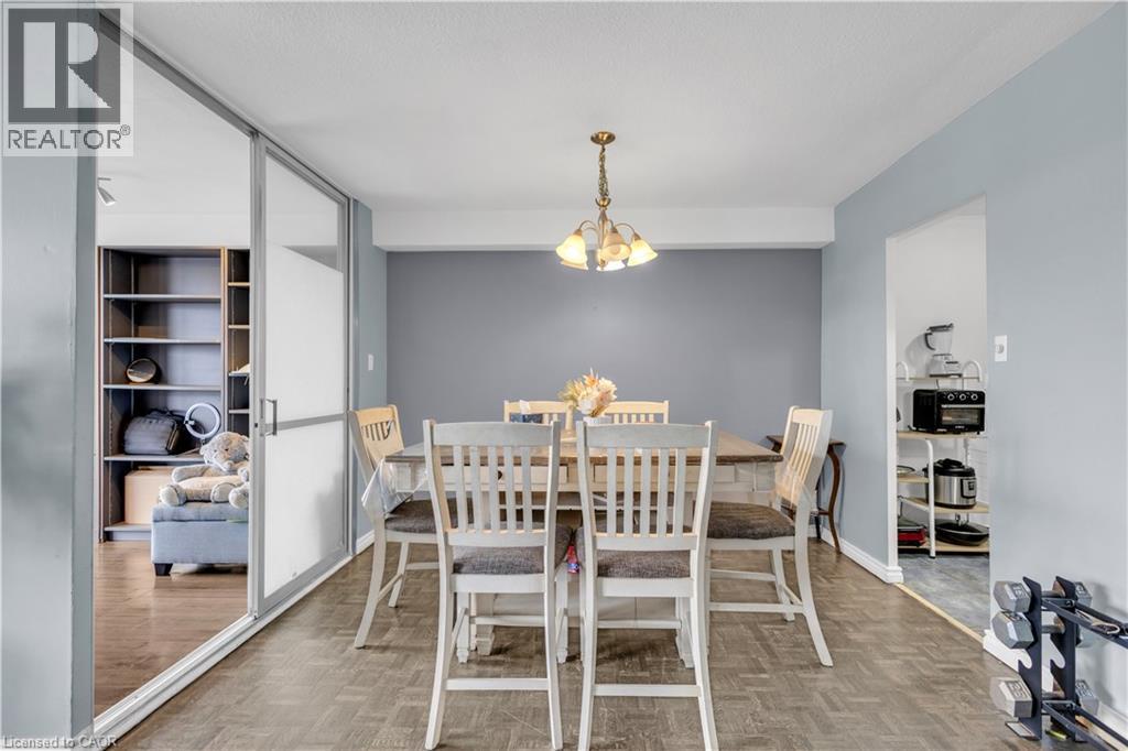 511 The West Mall Drive Unit# 1108, Toronto, Ontario