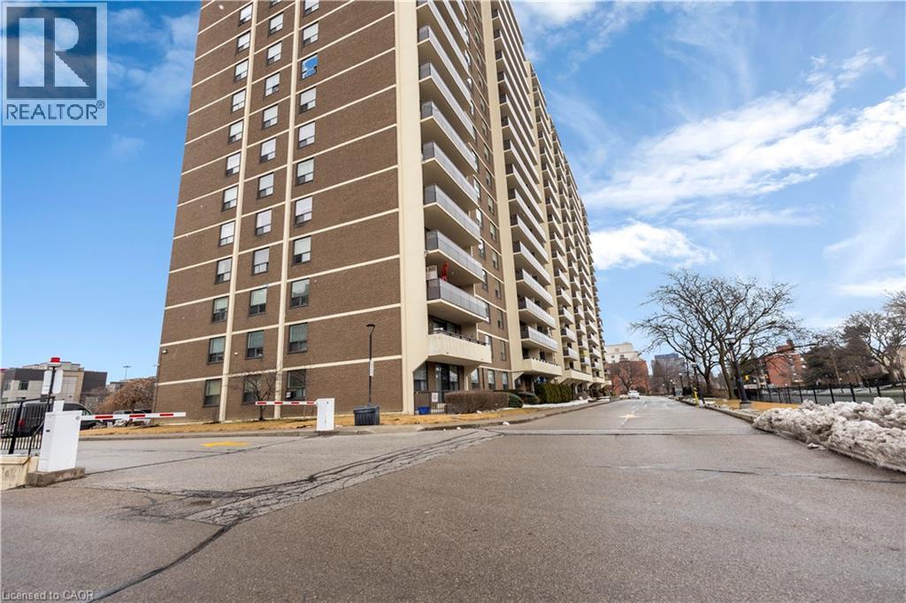 511 The West Mall Drive Unit# 1108, Toronto, Ontario