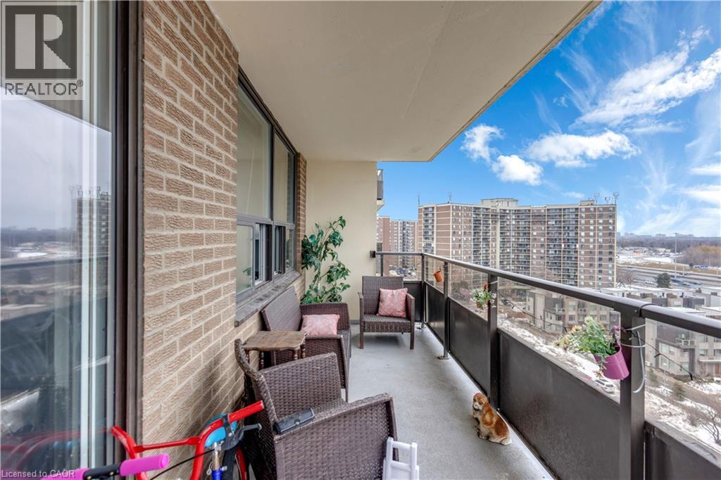 511 The West Mall Drive Unit# 1108, Toronto, Ontario