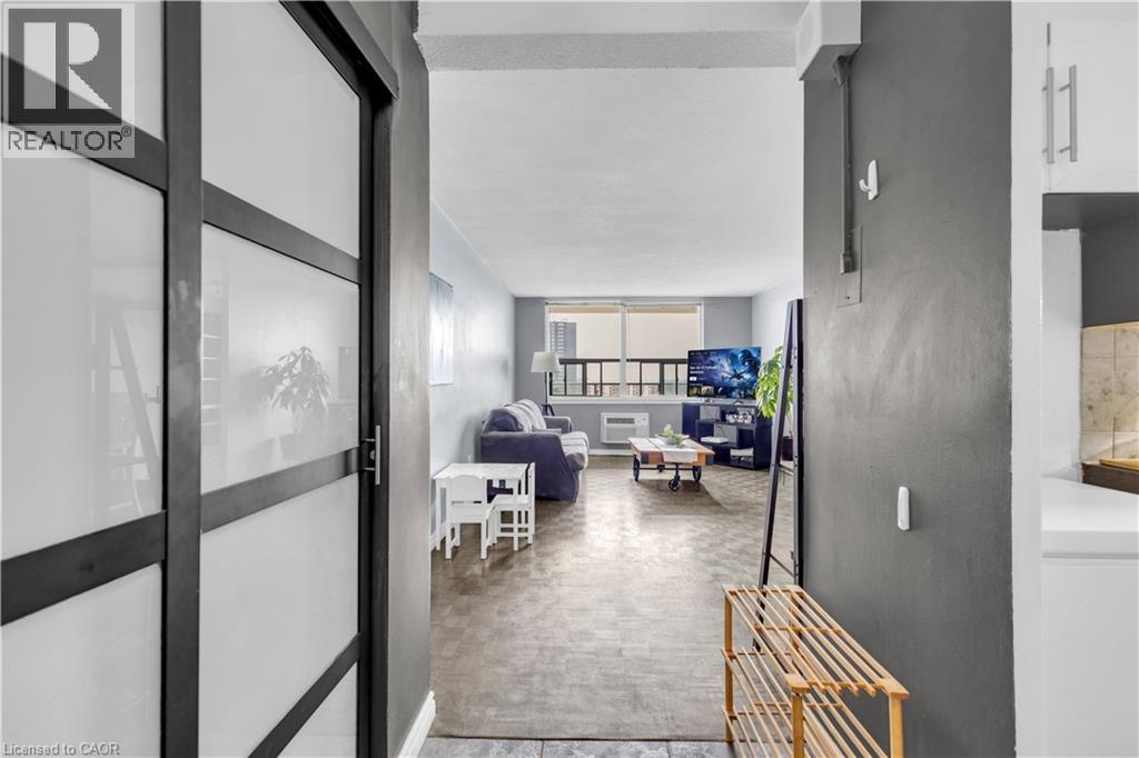 511 The West Mall Drive Unit# 1108, Toronto, Ontario