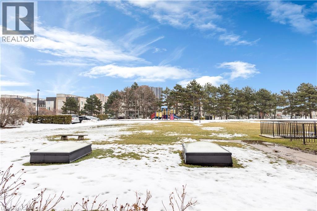 511 The West Mall Drive Unit# 1108, Toronto, Ontario