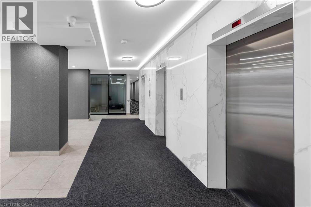 511 The West Mall Drive Unit# 1108, Toronto, Ontario