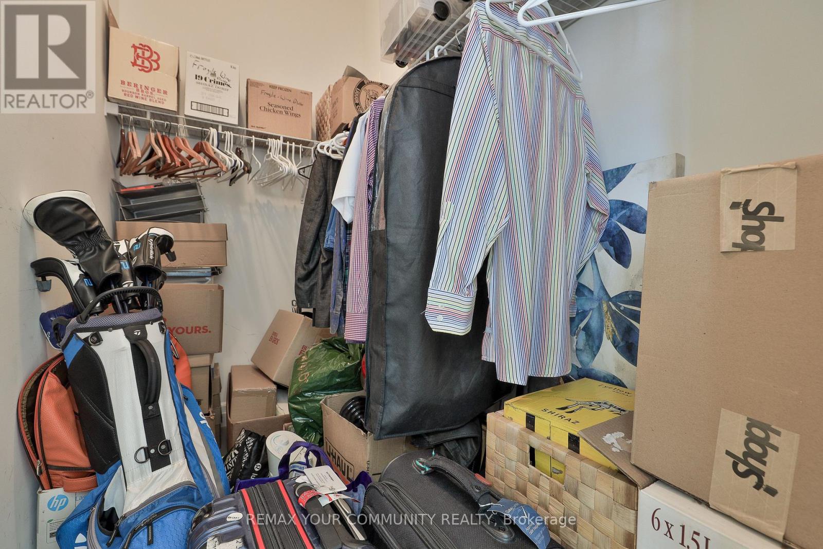 Ph 201 - 8 Scollard Street, Toronto (annex), Ontario