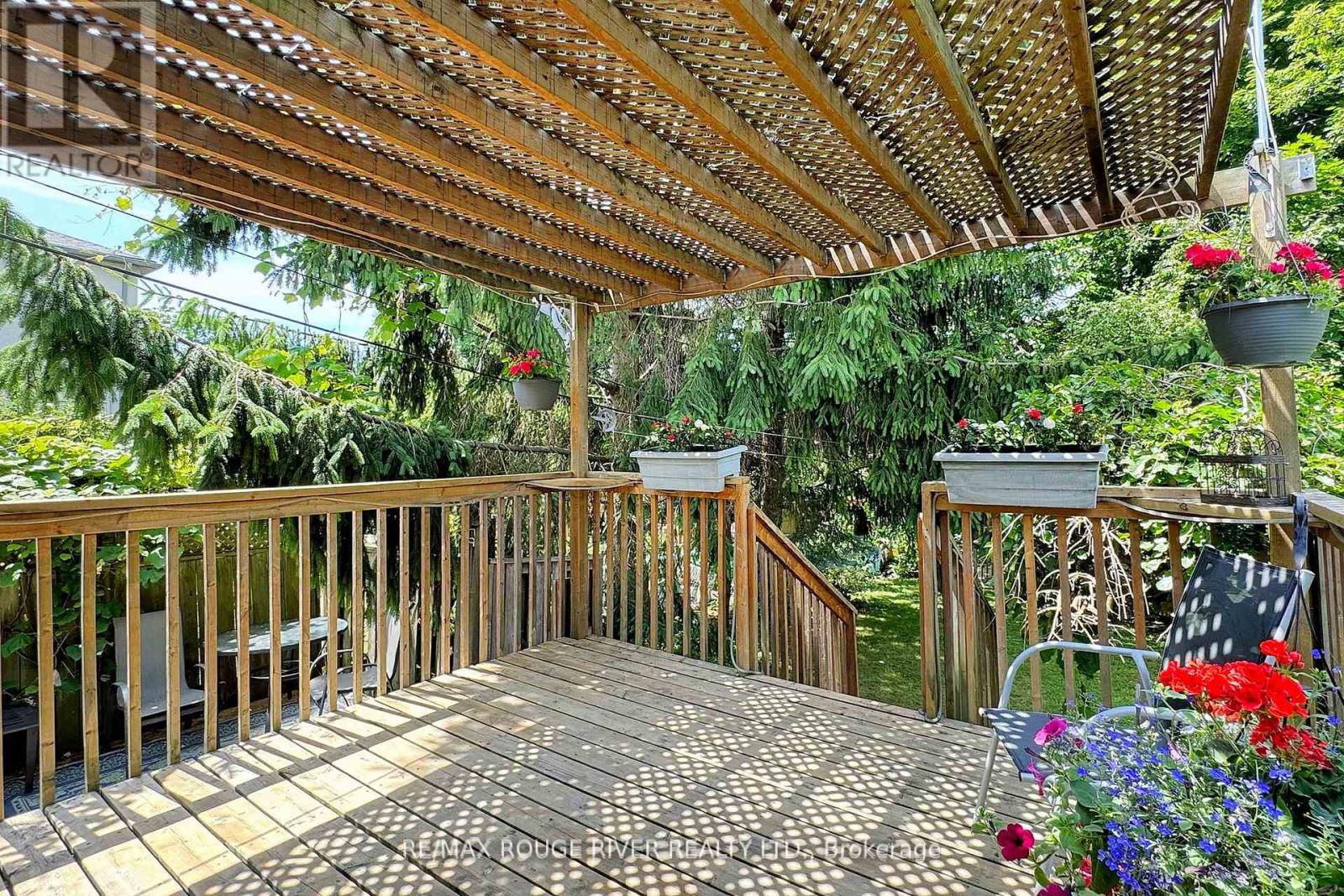 92 Eastville Avenue, Toronto (cliffcrest), Ontario