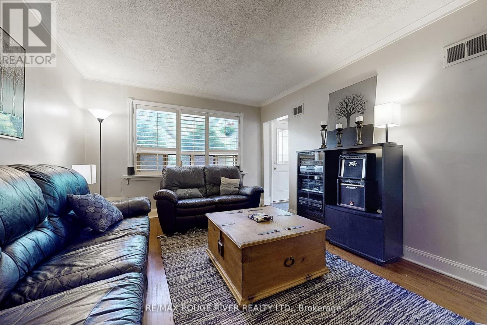 92 Eastville Avenue, Toronto (cliffcrest), Ontario