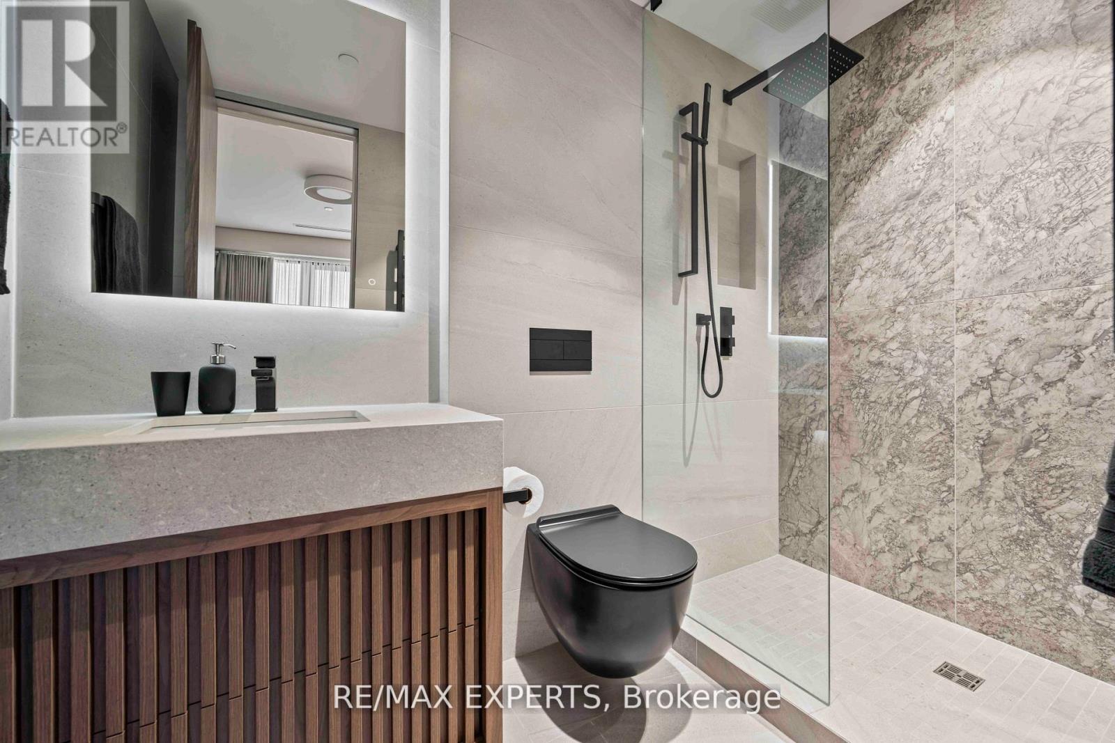 702 - 1700 Avenue Road, Toronto (bedford Park-nortown), Ontario