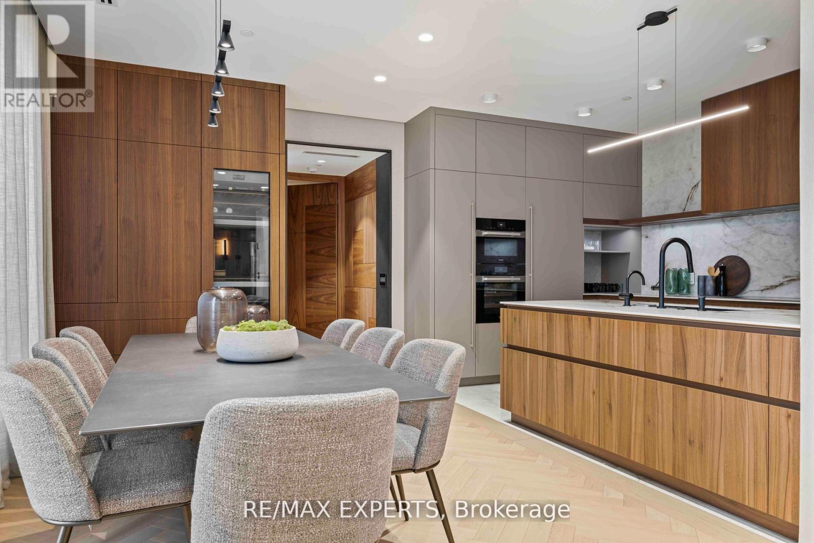 702 - 1700 Avenue Road, Toronto (bedford Park-nortown), Ontario