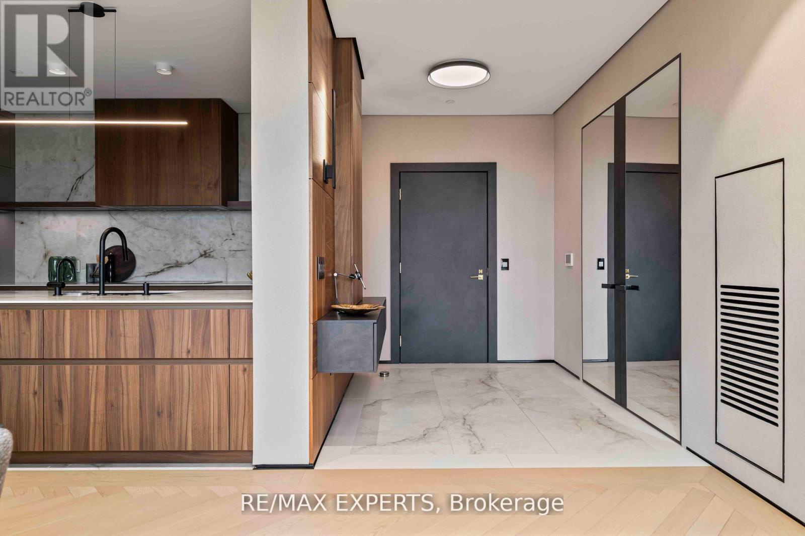 702 - 1700 Avenue Road, Toronto (bedford Park-nortown), Ontario