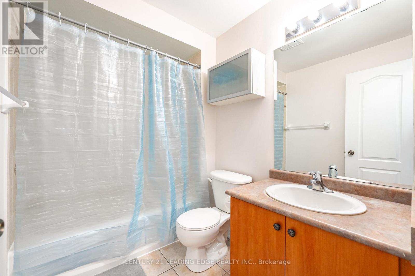 202 - 65 Cranborne Avenue, Toronto (victoria Village), Ontario