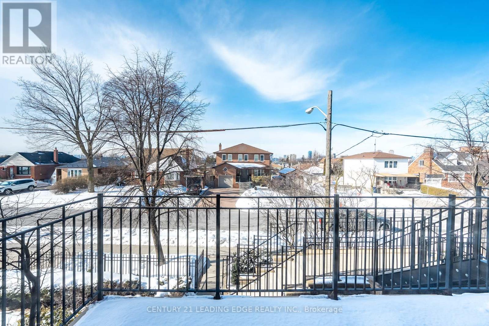 202 - 65 Cranborne Avenue, Toronto (victoria Village), Ontario