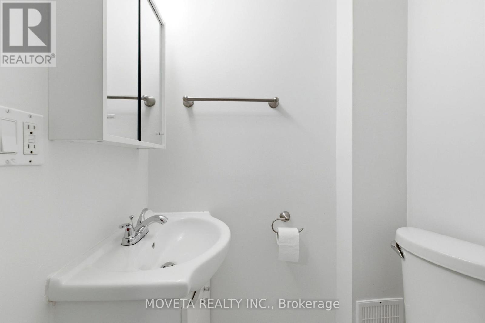 438 Silverthorn Avenue, Toronto (keelesdale-eglinton West), Ontario