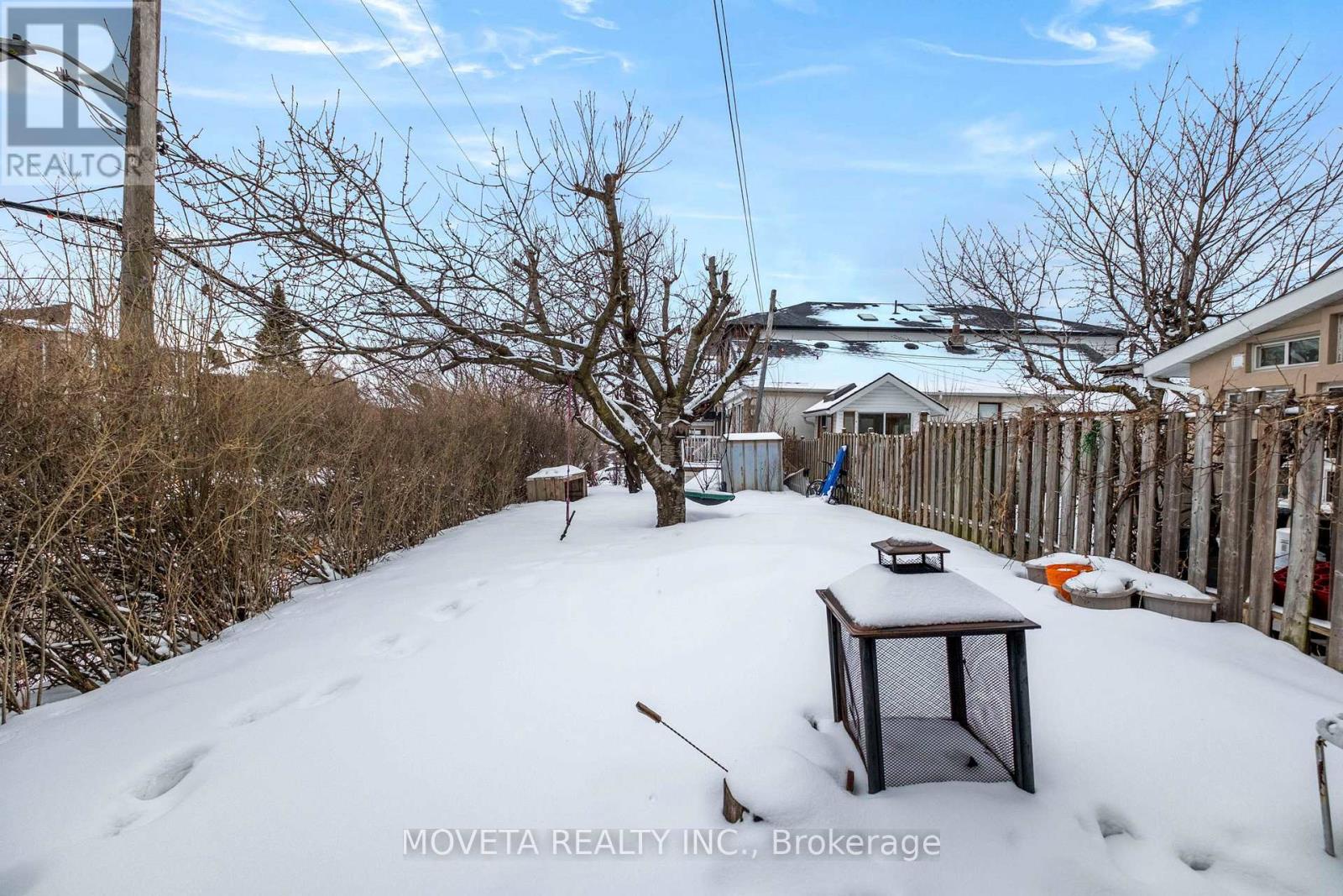 438 Silverthorn Avenue, Toronto (keelesdale-eglinton West), Ontario