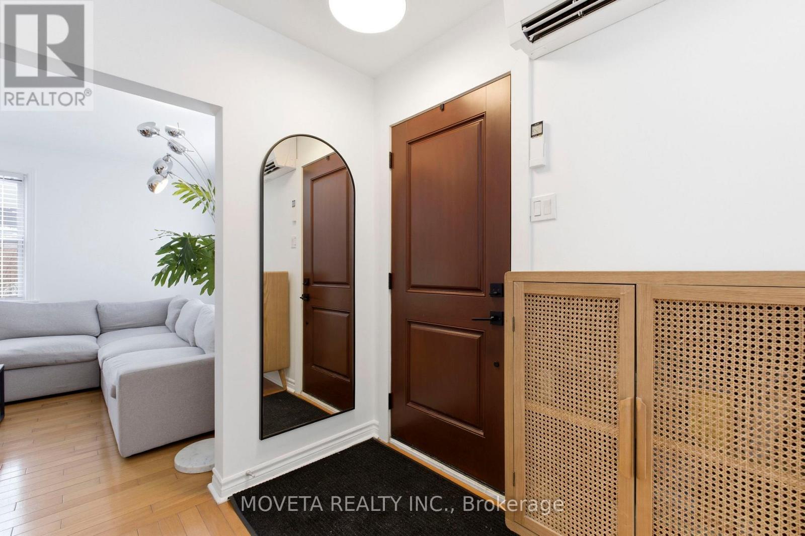 438 Silverthorn Avenue, Toronto (keelesdale-eglinton West), Ontario