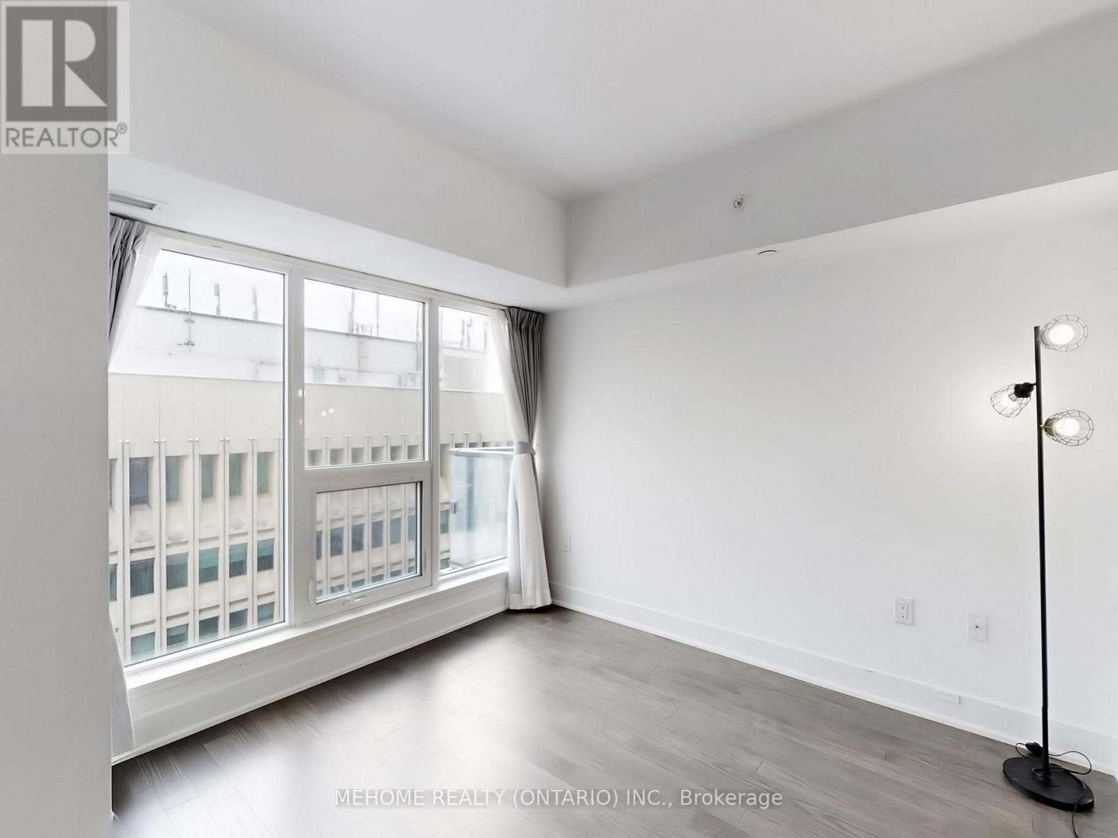 2207 - 955 Bay Street, Toronto (bay Street Corridor), Ontario