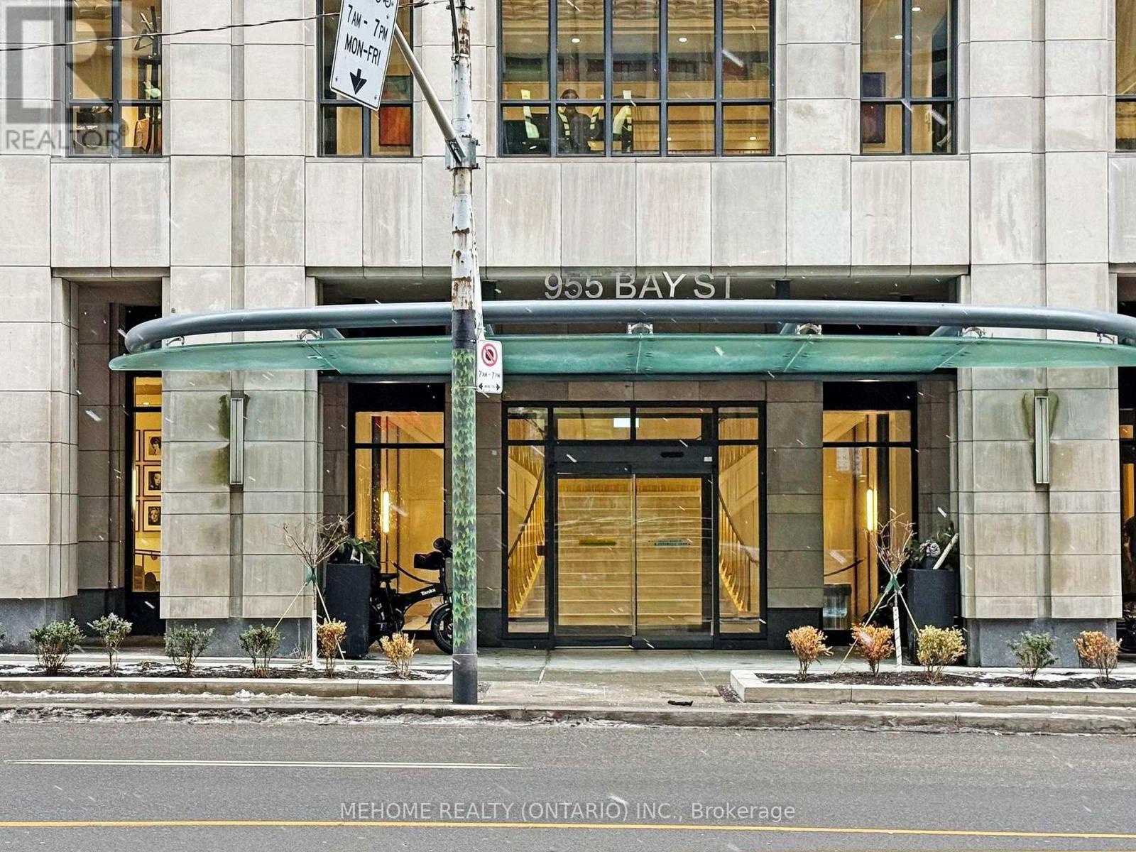 2207 - 955 Bay Street, Toronto (bay Street Corridor), Ontario