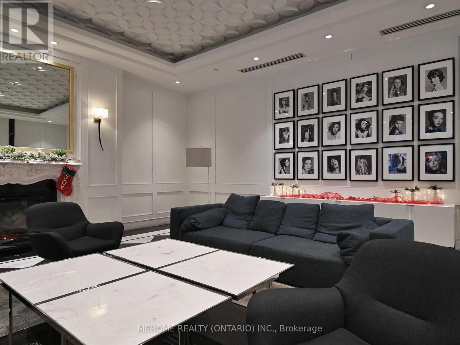 2207 - 955 Bay Street, Toronto (bay Street Corridor), Ontario