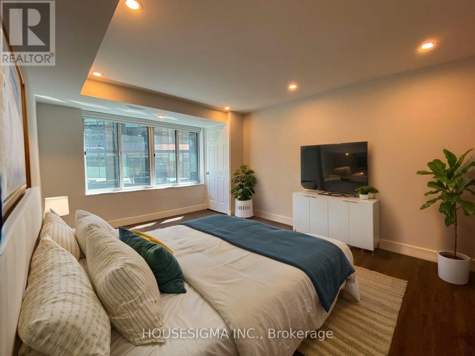 1603 - 33 University Avenue, Toronto (bay Street Corridor), Ontario