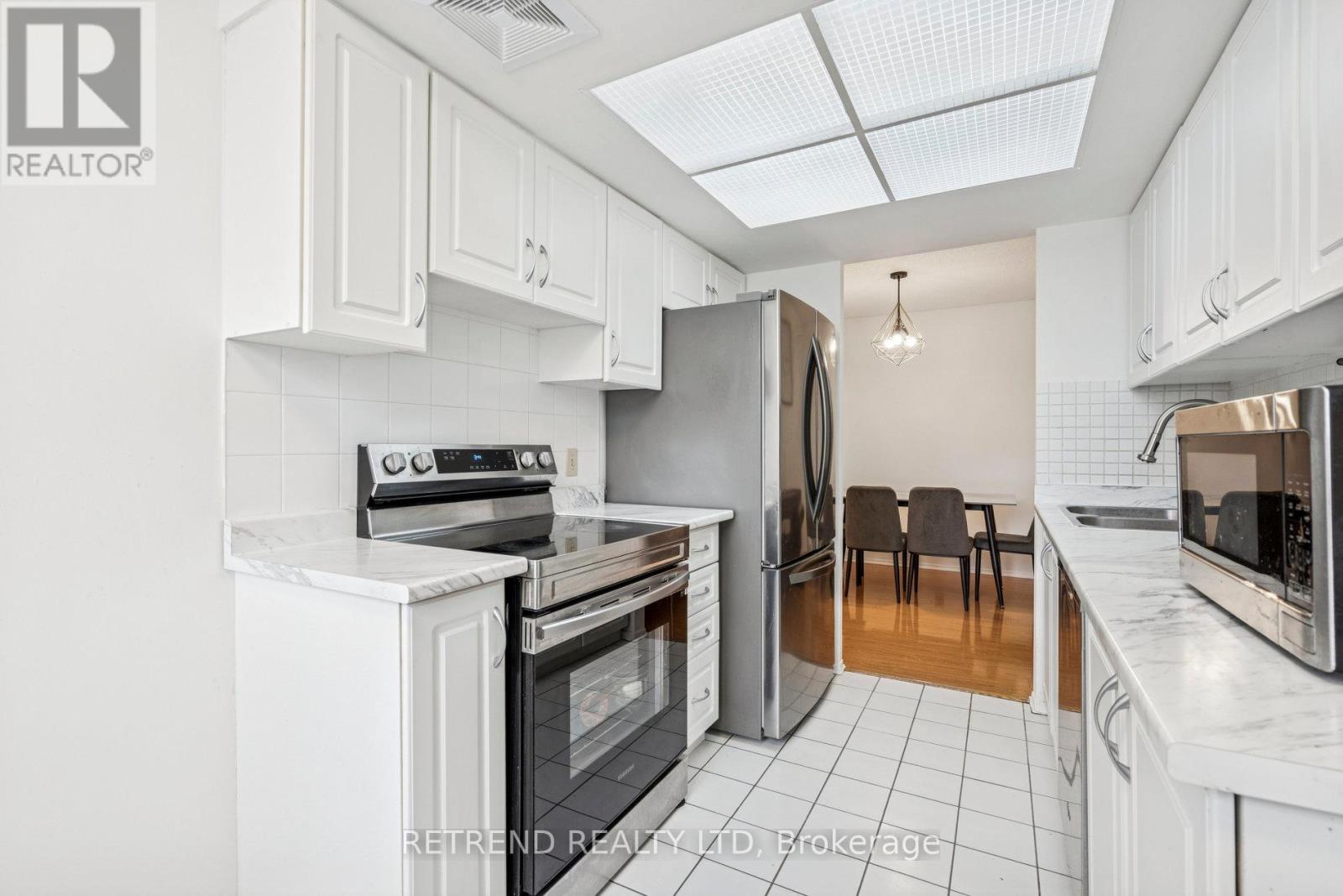 212 - 1101 Steeles Avenue W, Toronto (westminster-branson), Ontario