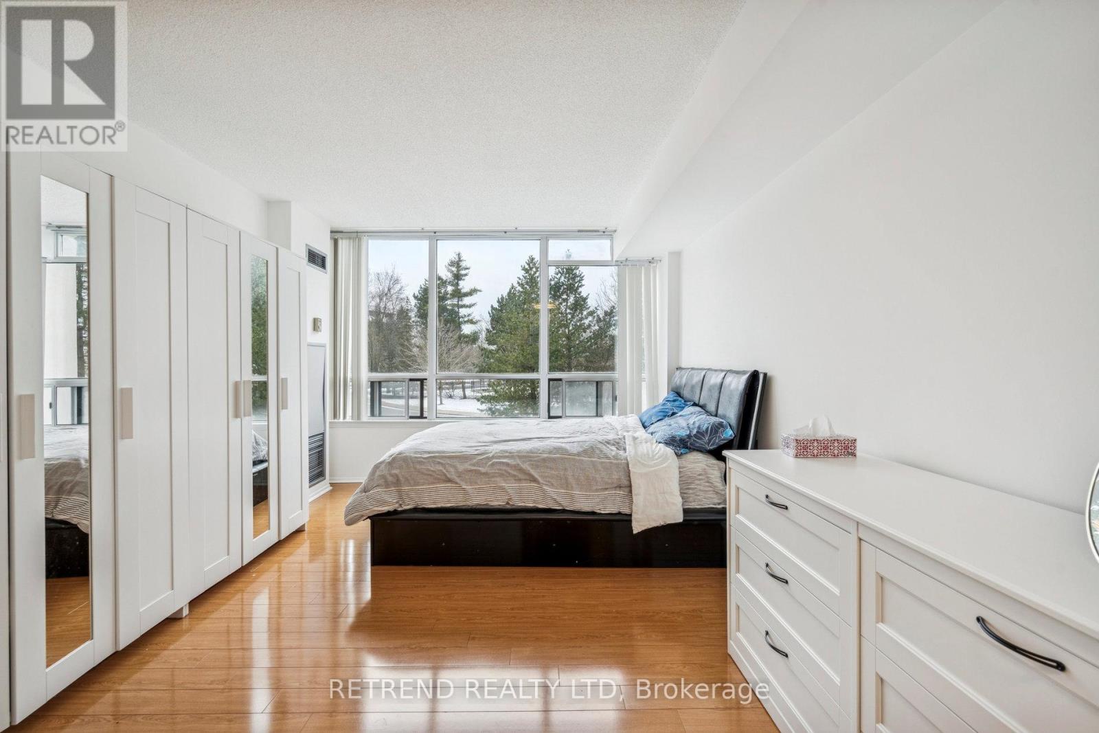 212 - 1101 Steeles Avenue W, Toronto (westminster-branson), Ontario