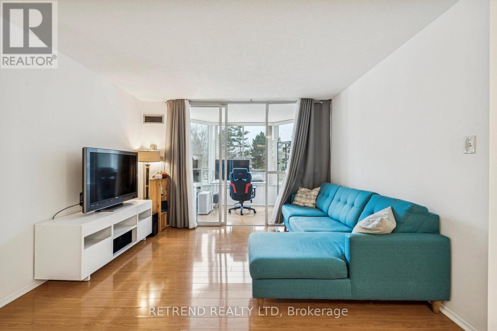 212 - 1101 Steeles Avenue W, Toronto (westminster-branson), Ontario