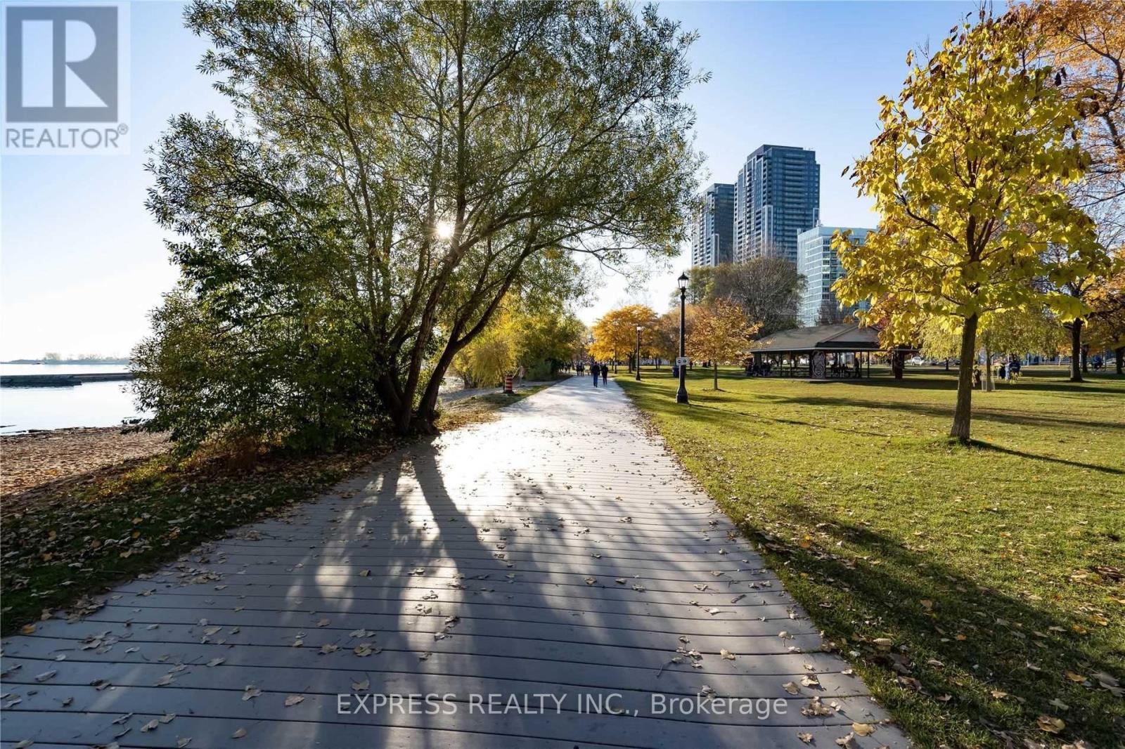 2807 - 1926 Lake Shore Boulevard W, Toronto (south Parkdale), Ontario