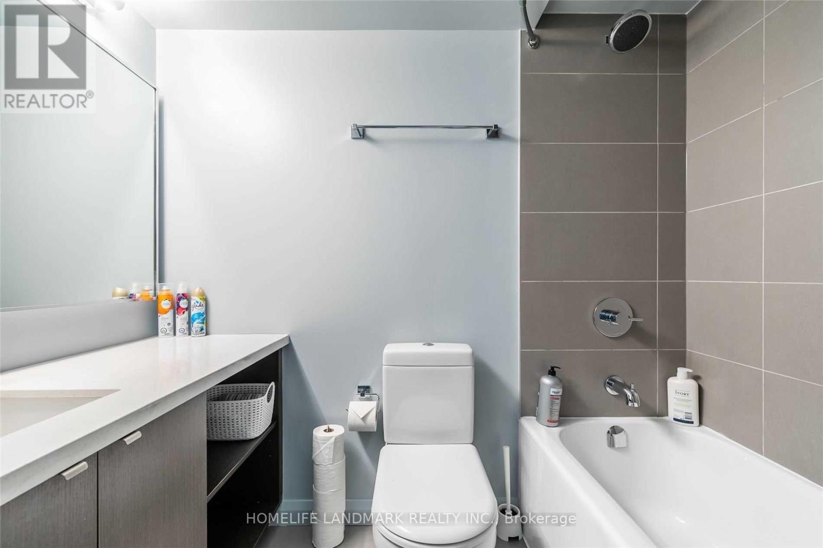 1911 - 155 Yorkville Avenue, Toronto (annex), Ontario