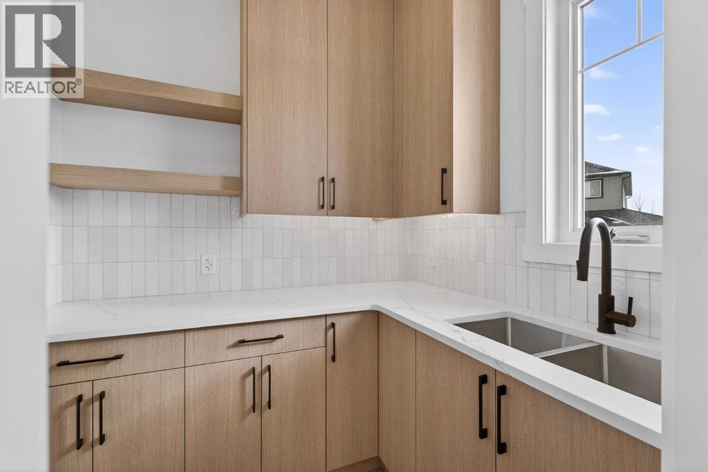 32 Lakes Estates Circle, Strathmore, Alberta