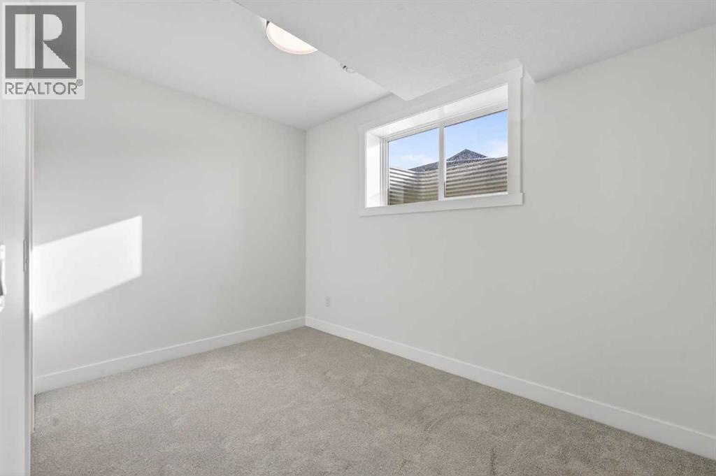 32 Lakes Estates Circle, Strathmore, Alberta