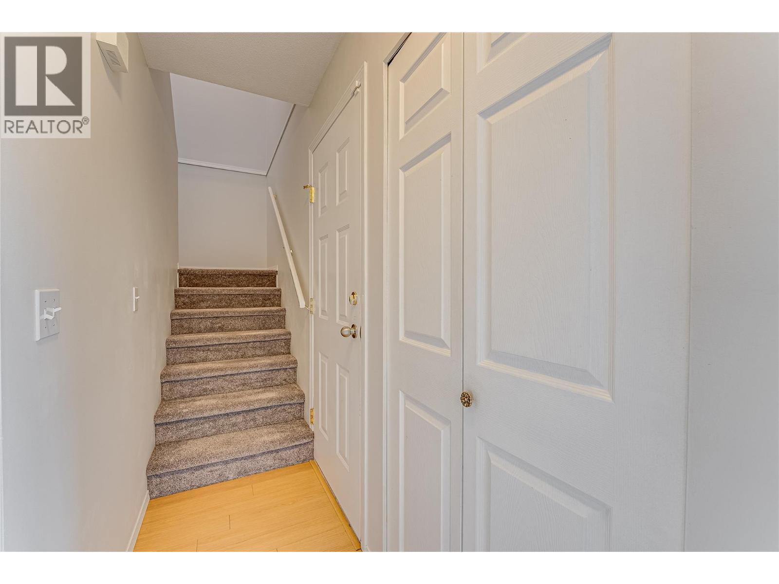 870 10 Street Sw Unit# 101, Salmon Arm, British Columbia