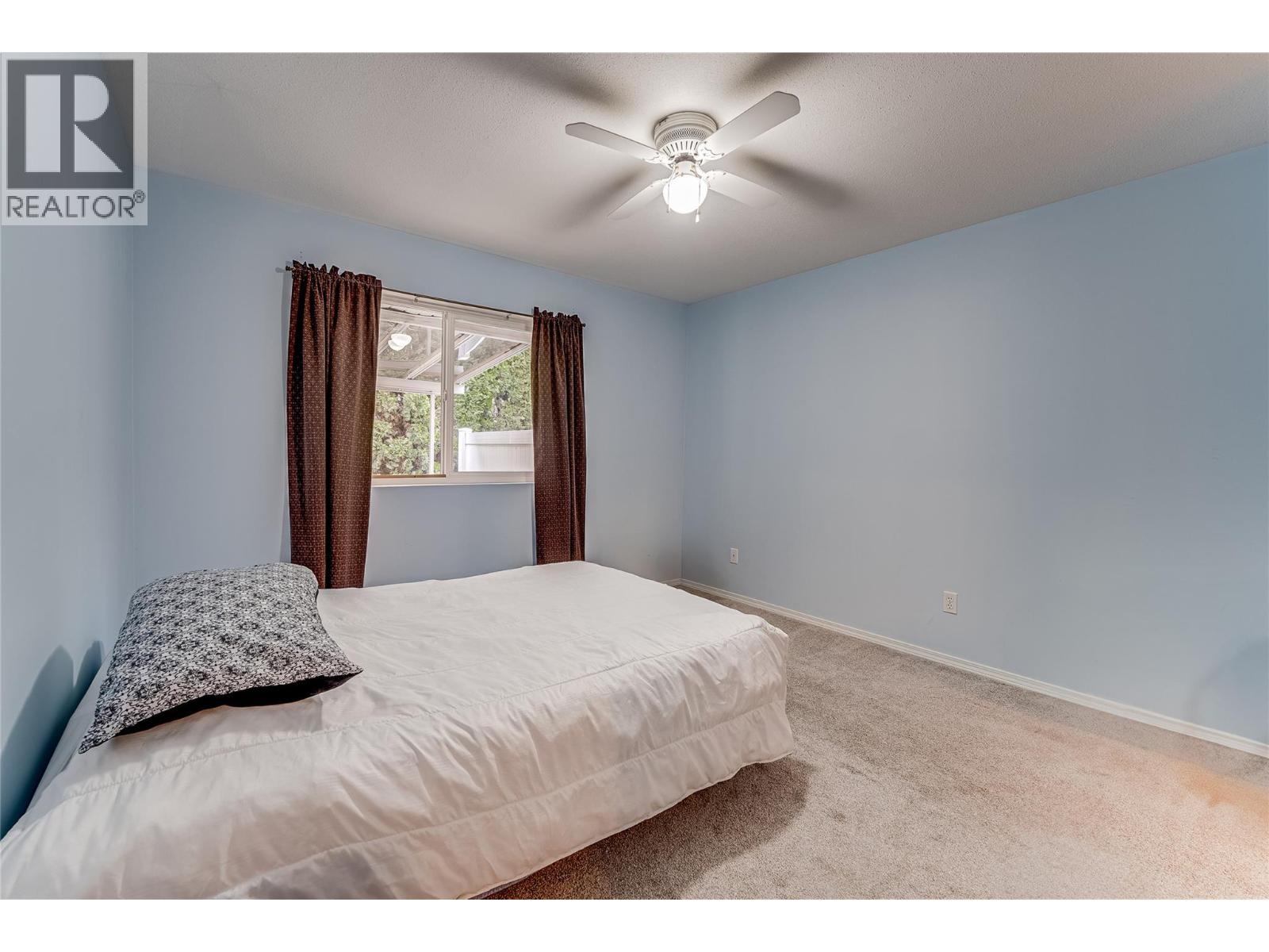 870 10 Street Sw Unit# 101, Salmon Arm, British Columbia