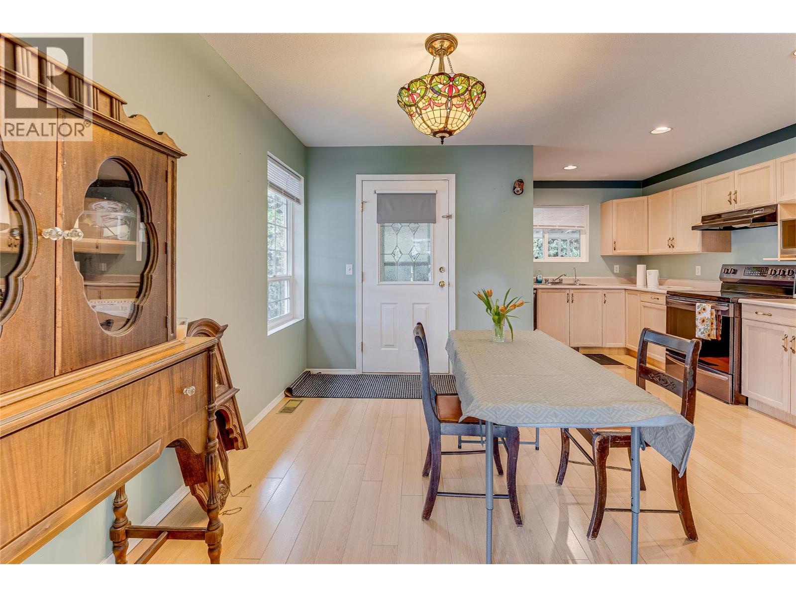 870 10 Street Sw Unit# 101, Salmon Arm, British Columbia