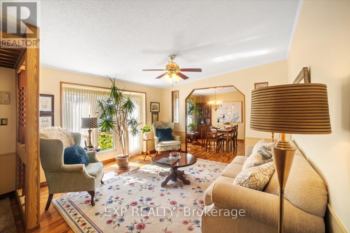 36 Juno Crescent, Georgina (sutton & Jackson's Point), Ontario