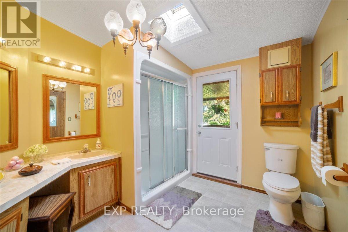 36 Juno Crescent, Georgina (sutton & Jackson's Point), Ontario