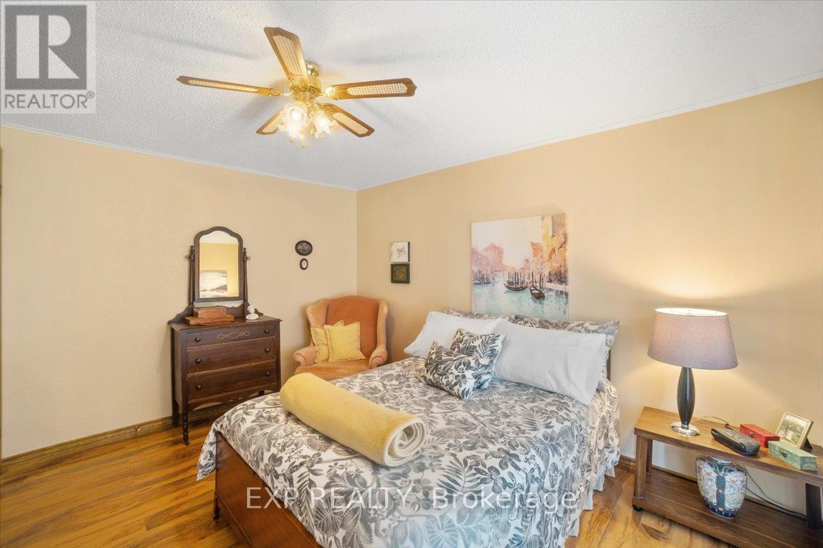 36 Juno Crescent, Georgina (sutton & Jackson's Point), Ontario