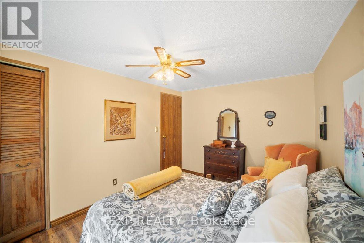 36 Juno Crescent, Georgina (sutton & Jackson's Point), Ontario