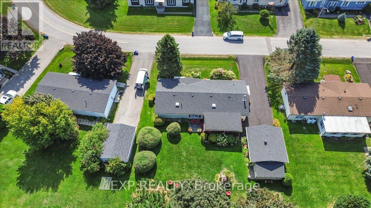 36 Juno Crescent, Georgina (sutton & Jackson's Point), Ontario