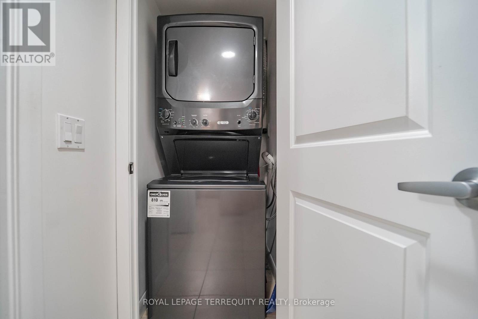 2209 - 235 Sherway Gardens Road, Toronto (islington-city Centre West), Ontario