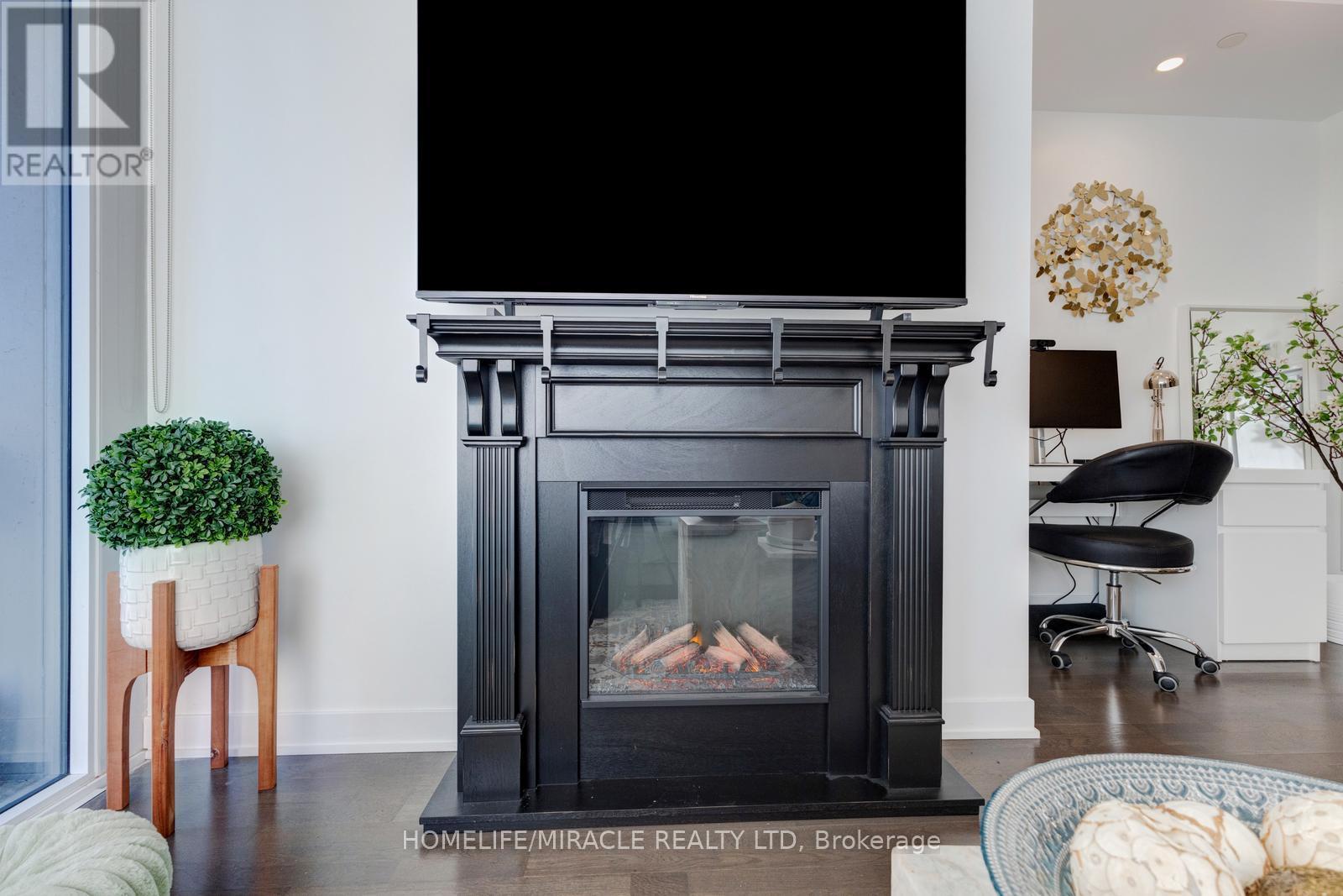 2202 - 90 Park Lawn Road, Toronto (mimico), Ontario